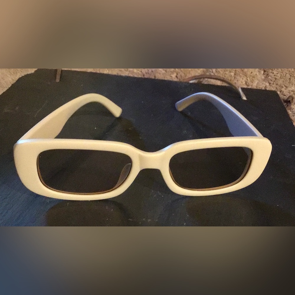 Gifiore Retro Sunglasses